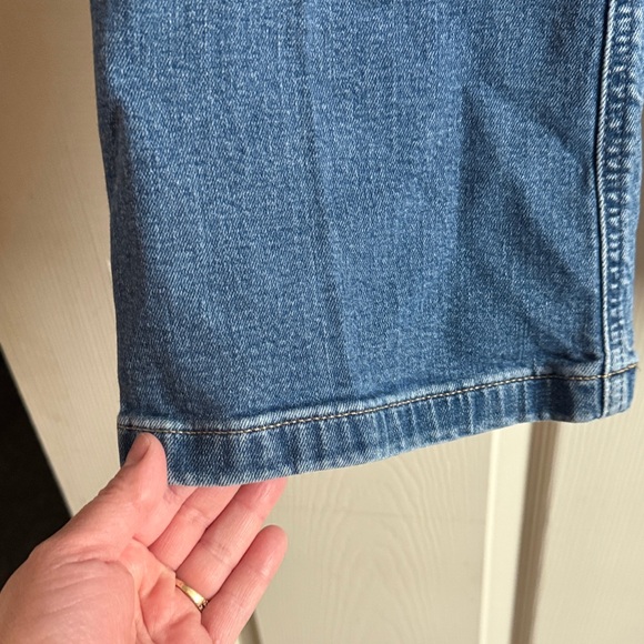 GAP Flare Jeans in Denim Blue - Picture 7 of 8